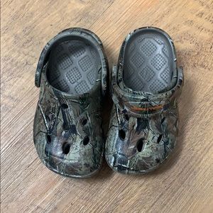 Realtree camo Crocs
